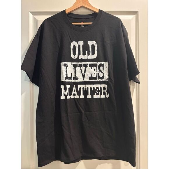 Old Lives Matter T-shirt size XL - Picture 1 of 2